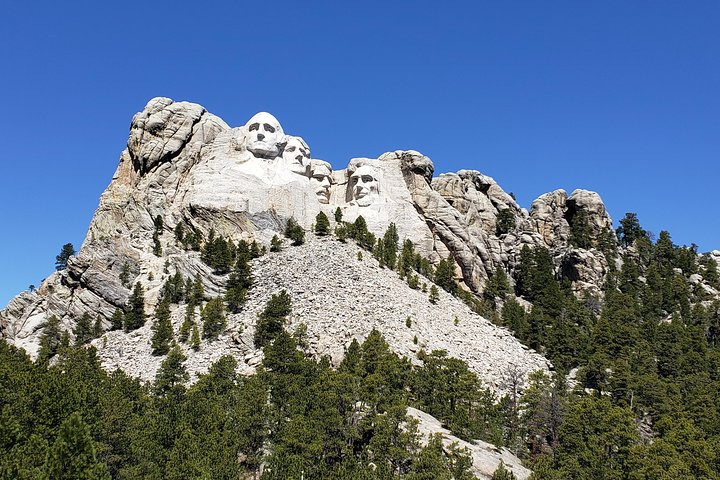 Mount Rushmore - The Shrine of Democracy